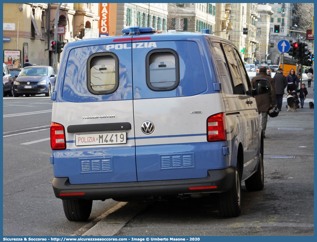 Polizia M4419
Polizia di Stato
Servizio Cinofili
Volkswagen Transporter T6
Allestitore BAI S.r.l.
Parole chiave: PS;P.S.;Polizia;di;Stato;Pubblica;Sicurezza;Servizio;Cinofili;Volkswagen;Transporter;T6;Bai