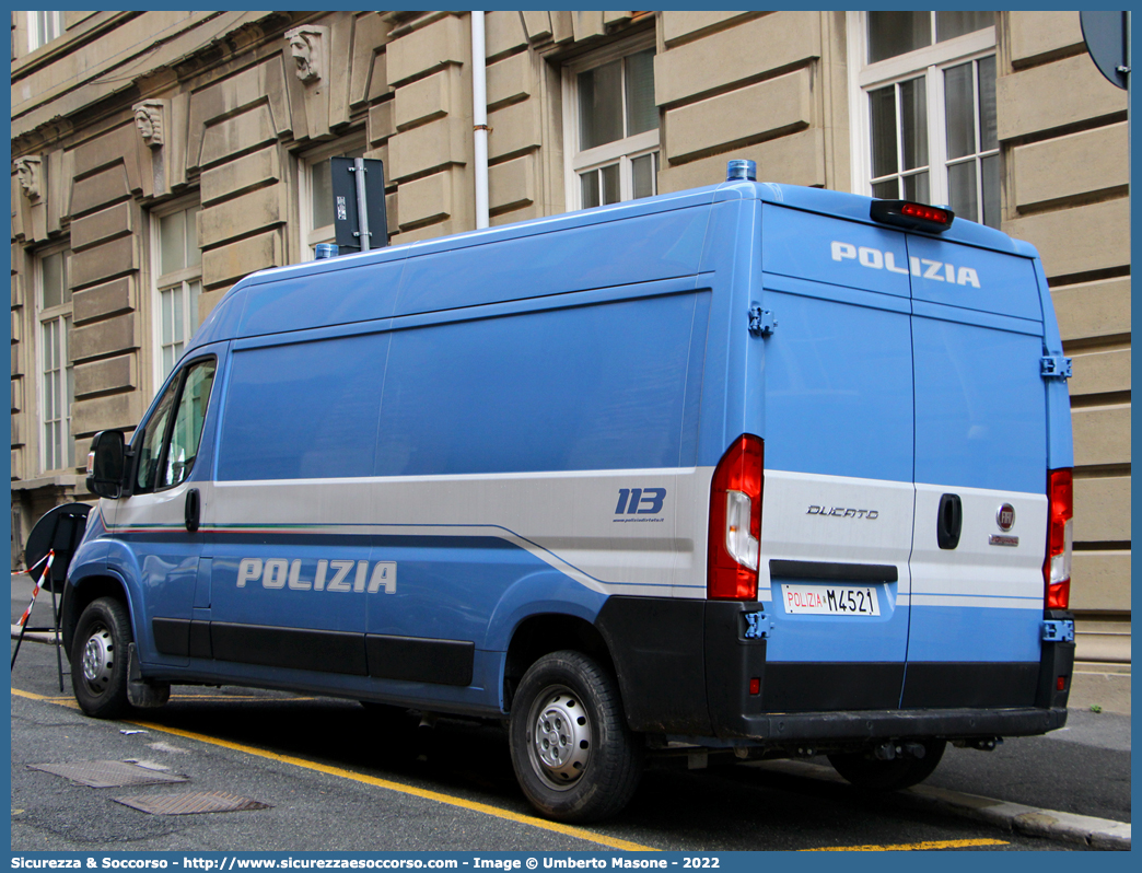 Polizia M4521
Polizia di Stato
Fiat Ducato III serie restyling
Parole chiave: PS;P.S.;Polizia;di;Stato;Fiat;Ducato;X290