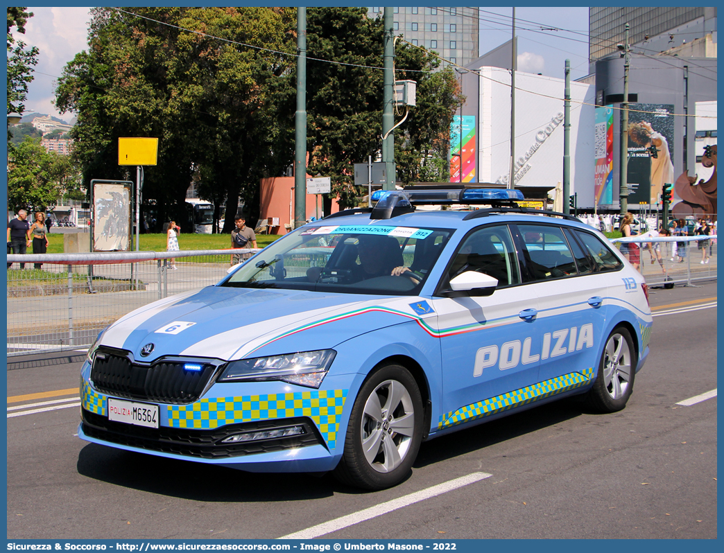 Polizia M6364
Polizia di Stato
Polizia Stradale
Skoda Superb Wagon III serie restyling
Allestitore Focaccia Group S.r.l.
Parole chiave: PS;P.S.;Polizia;di;Stato;Stradale;Skoda;Superb;Focaccia