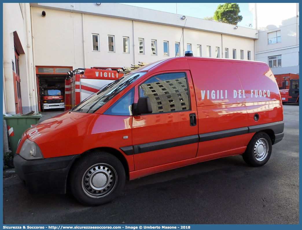 VF 26979
Corpo Nazionale Vigili del Fuoco
Fiat Scudo III serie
Parole chiave: VF;V.F.;VVF;V.V.F.;Corpo;Nazionale;Vigili del Fuoco;Vigili;Fuoco;Fiat;Scudo