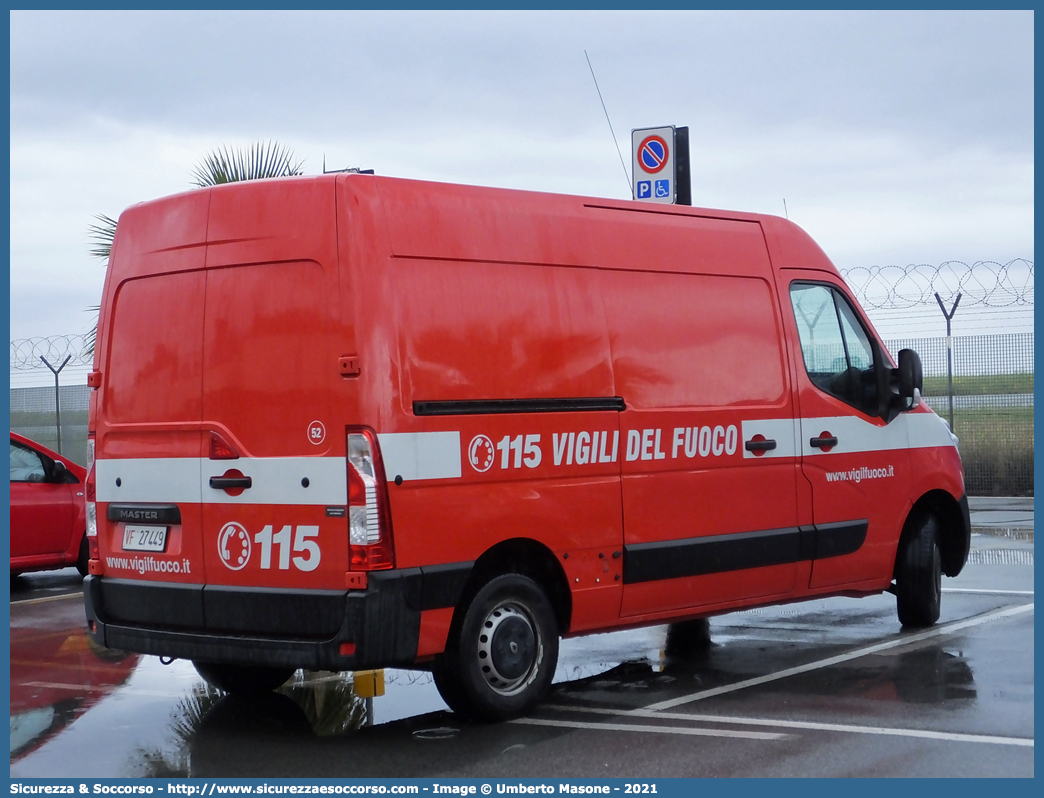 VF 27449
Corpo Nazionale Vigili del Fuoco
Renault Master IV serie
Parole chiave: VF;V.F.;VVF;V.V.F.;Corpo;Nazionale;Vigili del Fuoco;Vigili;Fuoco;Autocarro;Autofurgone;Renault;Master