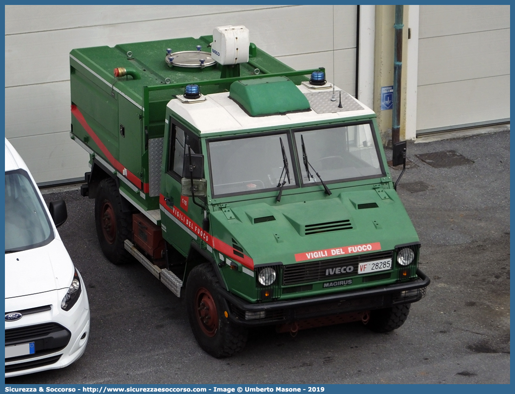 VF 28285
Corpo Nazionale Vigili del Fuoco
Servizio Antincendio Boschivo
Iveco 40.10WM Scout
Parole chiave: Corpo;Nazionale;Vigili del Fuoco;Vigili;Fuoco;Iveco;40.10;WM;Scout;VM90;VM 90;AIB;A.I.B.;Servizio;Antincendio;Boschivo