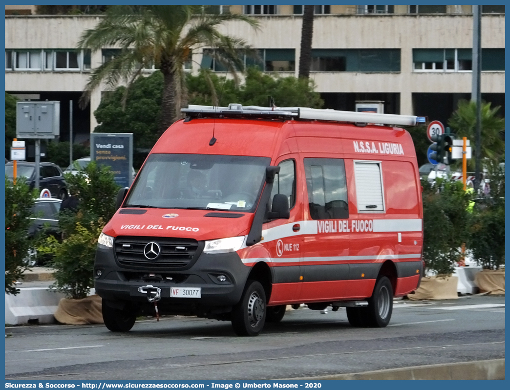 VF 30077
Corpo Nazionale Vigili del Fuoco
Nucleo Soccorso Subacqueo e Acquatico
Mercedes Benz Sprinter 516 III serie
Allestitore Tekne S.r.l.
(variante)
Parole chiave: VVF;V.V.F.;Corpo;Nazionale;Vigili;del;Fuoco;Mercedes Benz;Sprinter;NSSA;N.S.S.A.;Soccorso;Subacqueo;Acquatico;Sommozzatori;Subacquei;Tekne