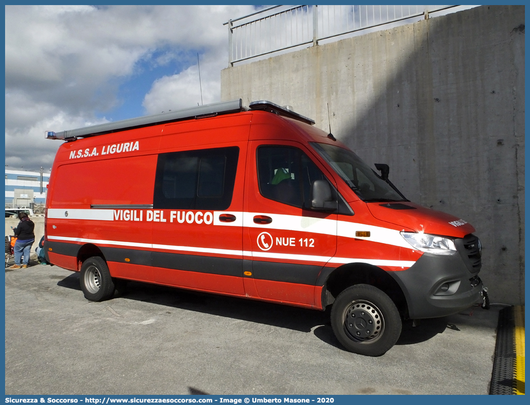 VF 30077
Corpo Nazionale Vigili del Fuoco
Nucleo Soccorso Subacqueo e Acquatico
Mercedes Benz Sprinter 516 III serie
Allestitore Tekne S.r.l.
(variante)
Parole chiave: VVF;V.V.F.;Corpo;Nazionale;Vigili;del;Fuoco;Mercedes Benz;Sprinter;NSSA;N.S.S.A.;Soccorso;Subacqueo;Acquatico;Sommozzatori;Subacquei;Tekne