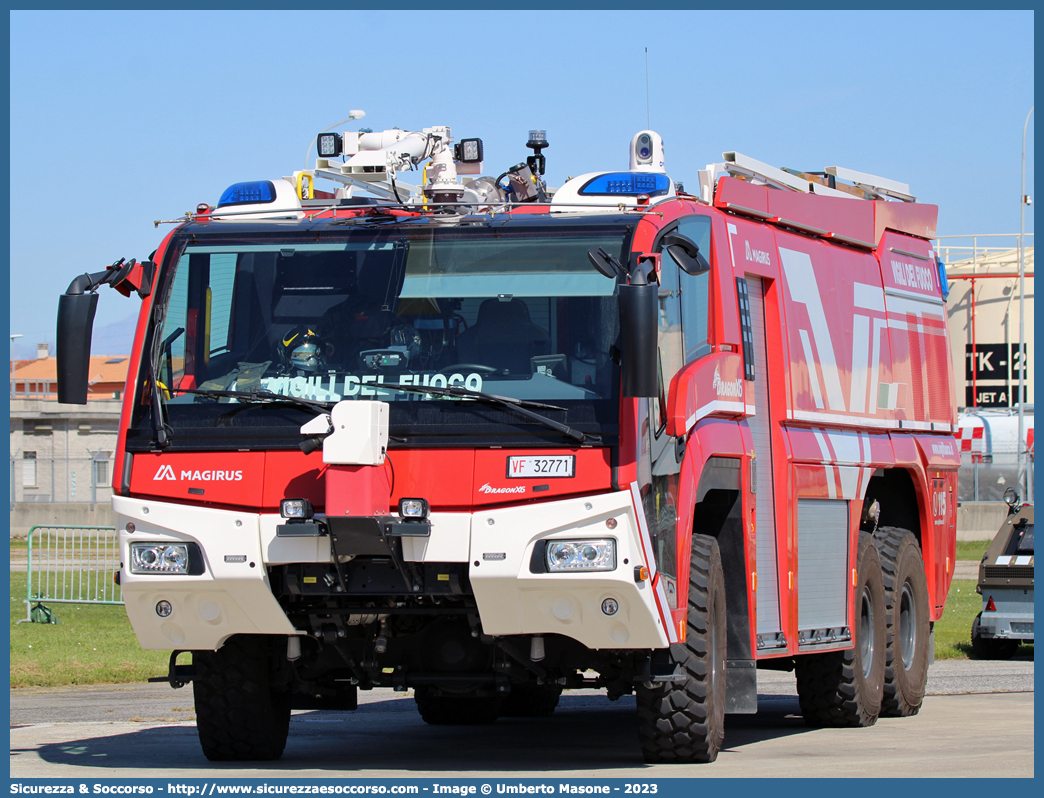 VF 32771
Corpo Nazionale Vigili del Fuoco
Nucleo Aeroportuale
Iveco Magirus Dragon X6 II serie
Parole chiave: VVF;V.V.F.;Corpo;Nazionale;Vigili;del;Fuoco;Iveco;Magirus;Dragon;X6;X 6;Aeroportuale