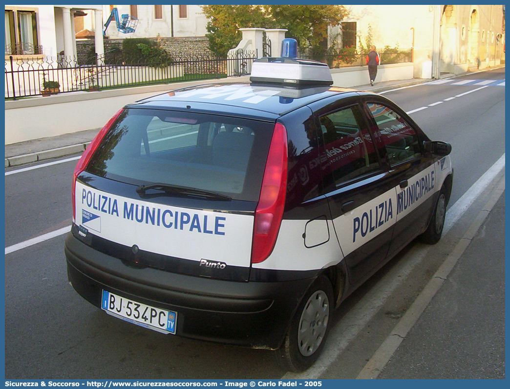 -
Polizia Municipale
Comune di Orsago
Fiat Punto II serie
Parole chiave: PL;P.L.;PM;P.M.;Polizia;Locale;Municipale;Orsago;Fiat;Punto