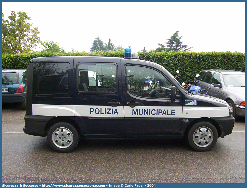 -
Polizia Municipale
Comune di Valdobbiadene
Fiat Doblò I serie
Parole chiave: PL;P.L.;PM;P.M.;Polizia;Locale;Municipale;Valdobbiadene;Fiat;Doblò