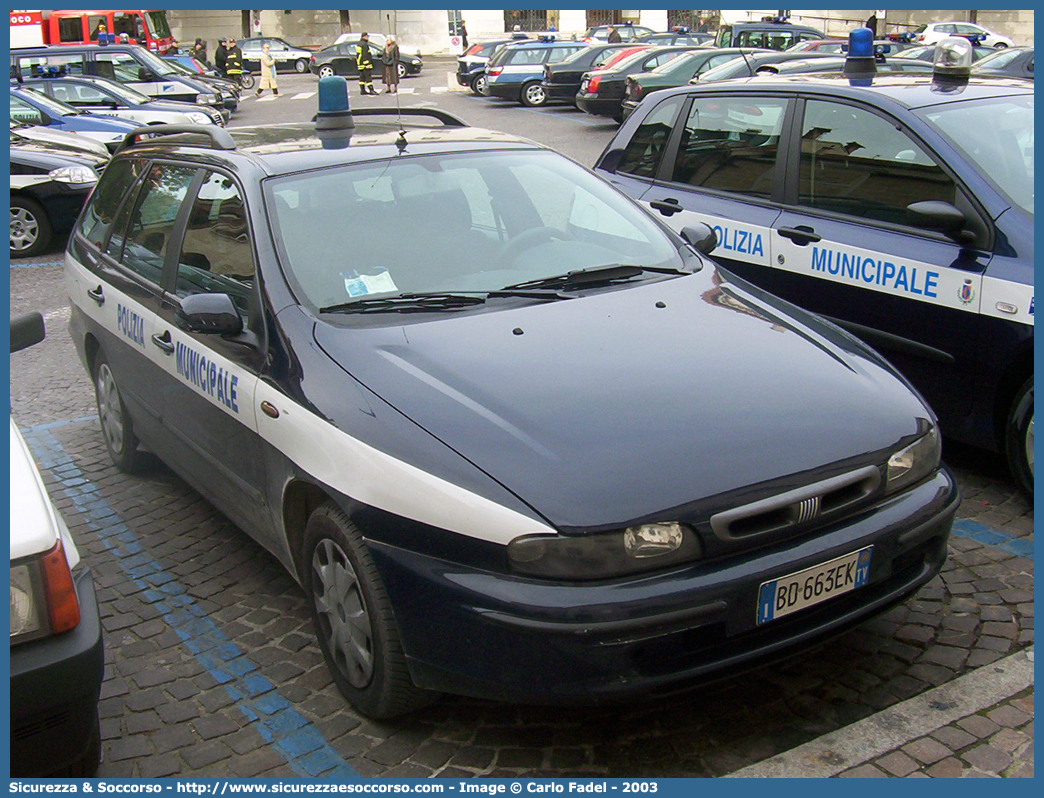 -
Polizia Municipale
Comune di San Biagio di Callalta
Fiat Marea Weekend
Parole chiave: PL;P.L.;PM;P.M.;Polizia;Locale;Municipale;San;Biagio;di;Callalta;Fiat;Marea;Weekend