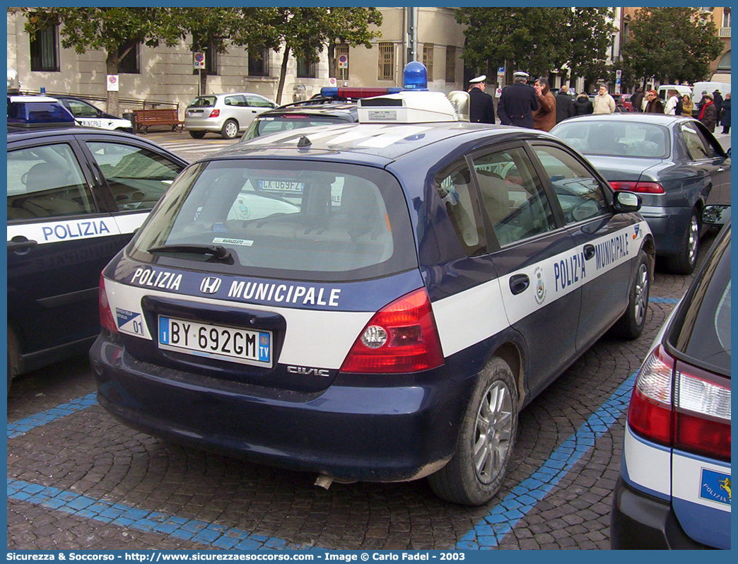 -
Polizia Municipale
Comune di Nervesa della Battaglia
Honda Civic VII serie
Parole chiave: PL;P.L.;PM;P.M.;Polizia;Locale;Municipale;Nervesa;della;Battaglia;Honda;Civic