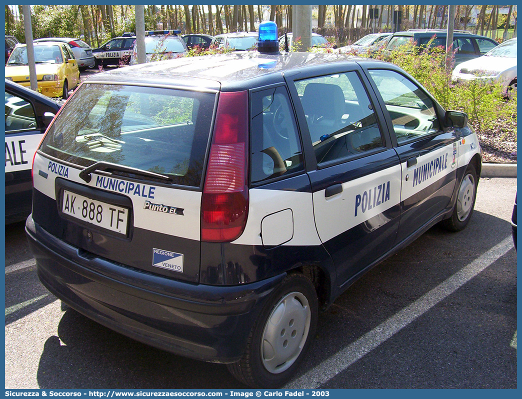 -
Polizia Municipale
Comune di Casier
Fiat Punto I serie
Parole chiave: PL;P.L.;PM;P.M.;Polizia;Locale;Municipale;Casier;Fiat;Punto