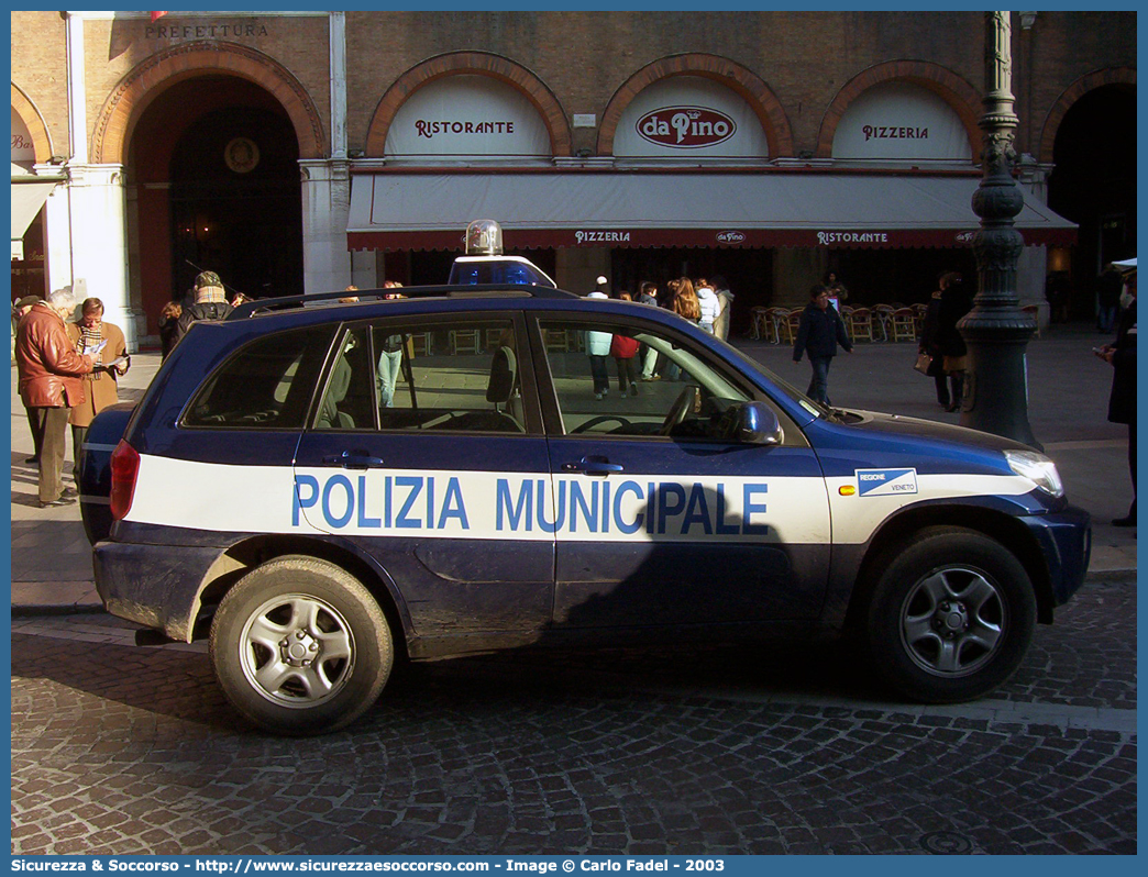 -
Polizia Municipale
Comune di Valdobbiadene
Toyota Rav4 II serie
Parole chiave: PL;P.L.;PM;P.M.;Polizia;Locale;Municipale;Valdobbiadene;Toyota;Rav4