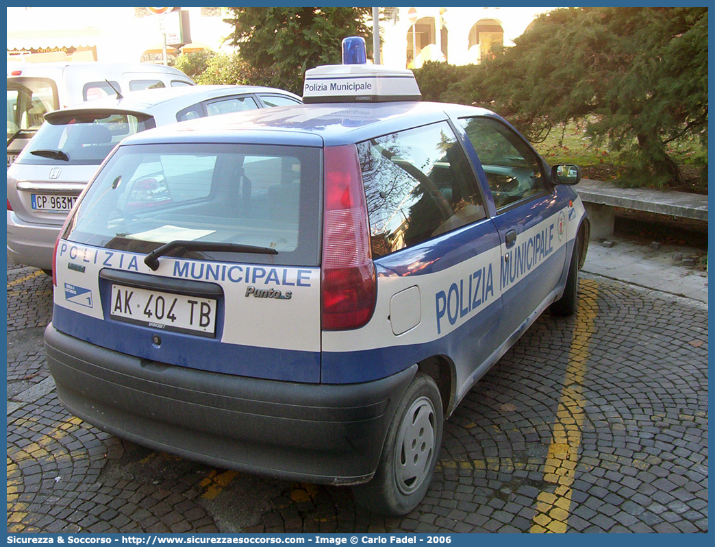 -
Polizia Municipale
Comune di Godega Sant'Urbano
Fiat Punto I serie
Parole chiave: PL;P.L.;PM;P.M.;Polizia;Locale;Municipale;Godega;Sant;Urbano;Fiat;Punto