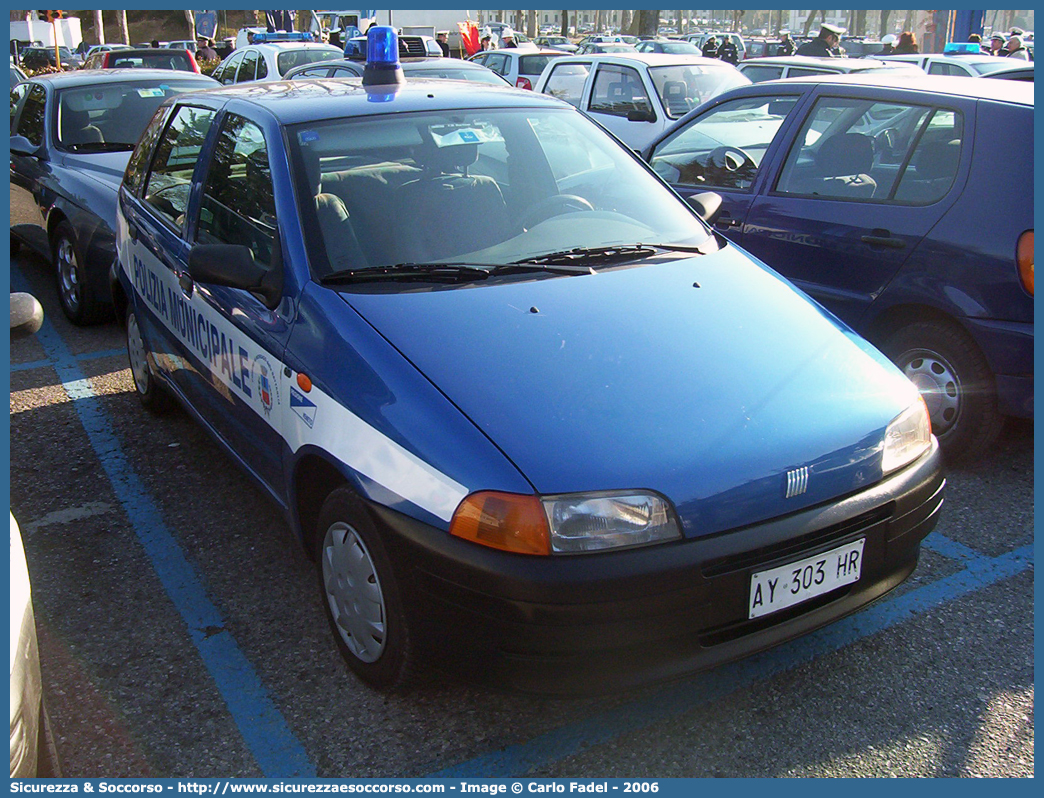 -
Polizia Municipale
Comune di Moriago della Battaglia
Fiat Punto I serie
Parole chiave: PL;P.L.;PM;P.M.;Polizia;Locale;Municipale;Moriago;della;Battaglia;Fiat;Punto