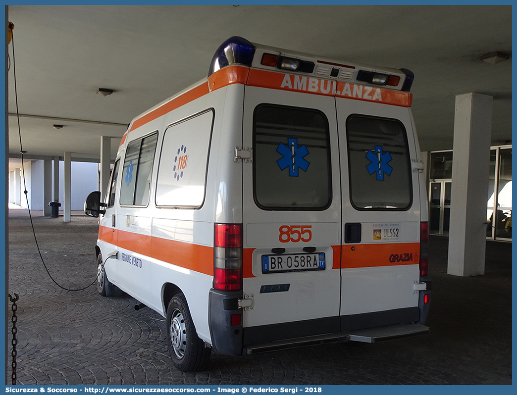 18855
SUEM 118 Treviso Emergenza
Azienda ULSS 2 - Marca Trevigiana
Fiat Ducato II serie
Allestitore Aricar S.p.A.
Parole chiave: 118;Treviso;Asolo;Emergenza;SUEM;S.U.E.M.;Ambulanza;Fiat;Ducato;Marca;Trevigiana;ULSS;2;Aricar