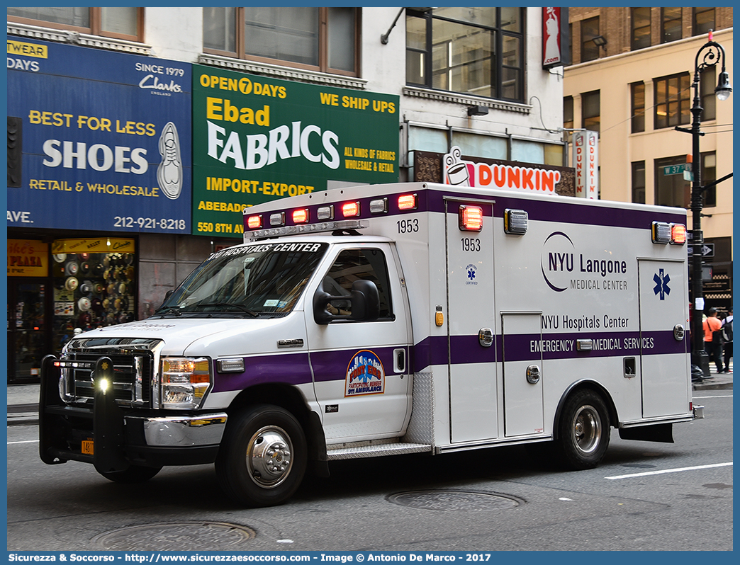 1953
United States of America
NYU Langone Medical Center
Ford E350
Conversion by Braun Industries Inc
Parole chiave: United;States;of;America;USA;U.S.A.;nyu;langone;medical;center;EMS;E.M.S.;Emergency;Medical;Service;Ford;E350;Braun