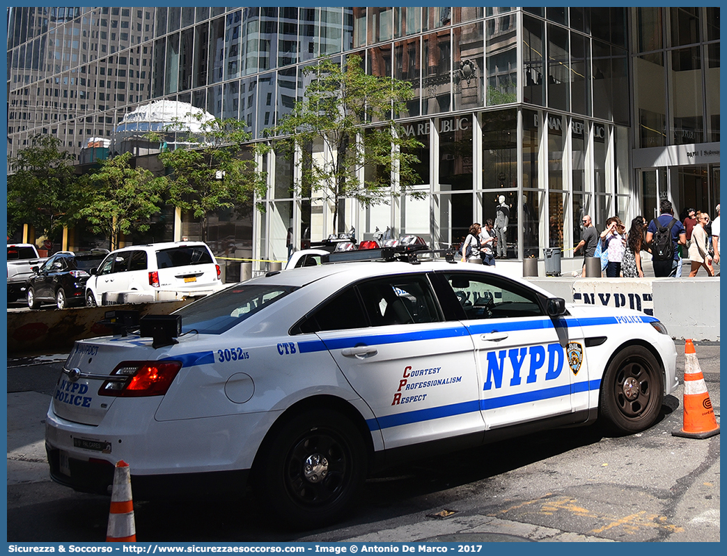 3052
United States of America
New York Police Department
Counter Terrorism Bureau
Ford Police Interceptor Sedan
Parole chiave: USA;U.S.A.;United;States;of;America;NYPD;N.Y.P.D.;New;York;Police;Department;CTB;C.T.B.;Counter;Terrorism;Bureau;Ford;Interceptor;Sedan