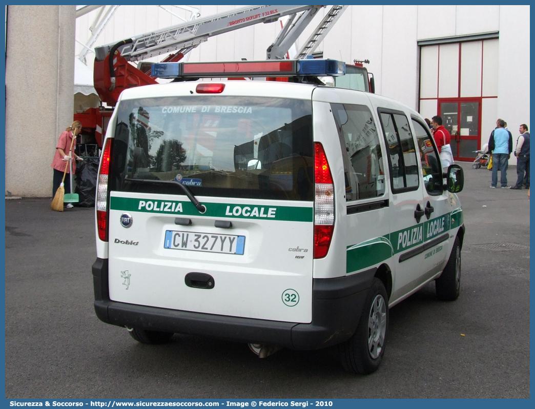 -
Polizia Locale
Comune di Brescia
Fiat Doblò I serie
Parole chiave: PL;P.L.;PM;P.M.;Polizia;Locale;Municipale;Brescia;Fiat;Doblò