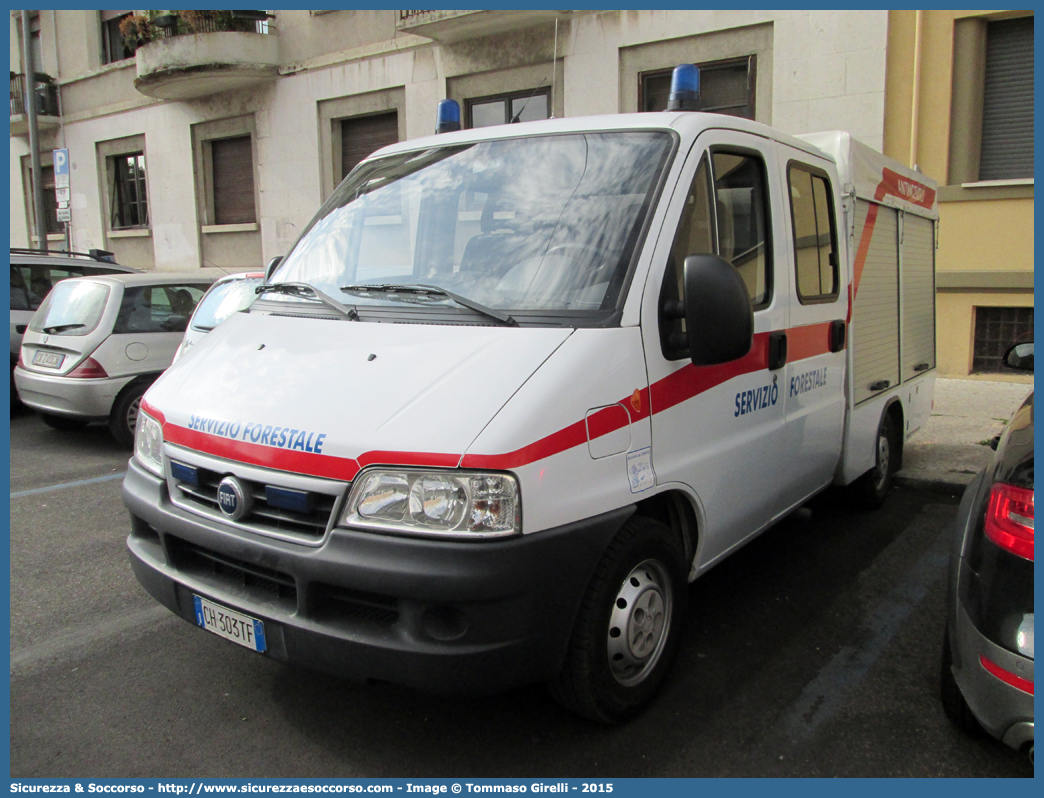 625
Regione Veneto
Servizio Forestale Regionale
Fiat Ducato II serie restyling
Allestitore Fulmix S.a.s.
Parole chiave: Regione;Veneto;Servizio;Forestale;Regionale;Fiat;Ducato;Fulmix