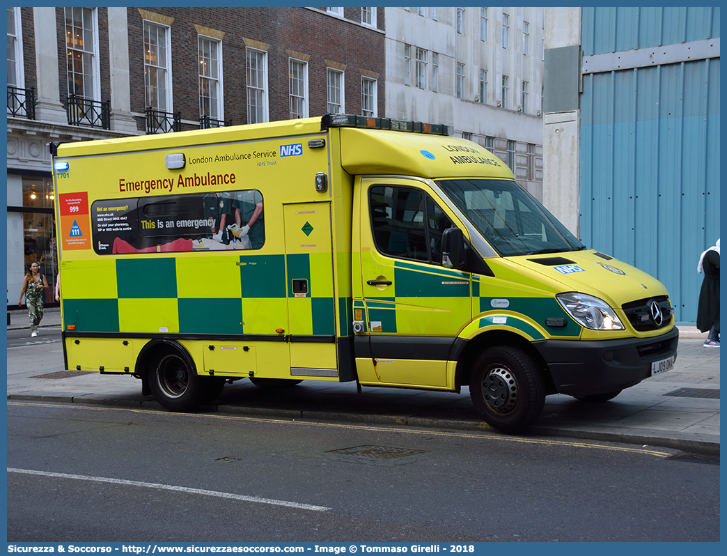 7701
United Kingdom of Great Britain and Northern Ireland
London Ambulance Service
Mercedes Benz Sprinter II generation
Conversion by UV Modular
Parole chiave: United;Kingdom;Great;Britain;Northern;Ireland;London;Ambulance;Service;Mercedes Benz;Sprinter;UV;Modular