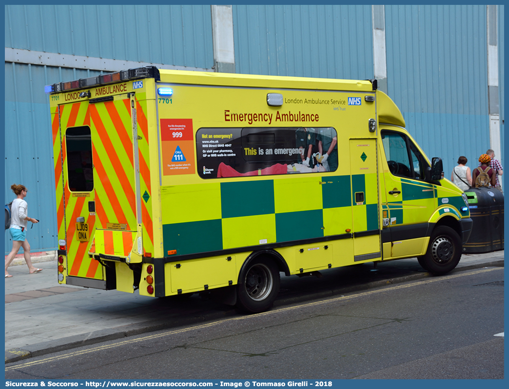 7701
United Kingdom of Great Britain and Northern Ireland
London Ambulance Service
Mercedes Benz Sprinter II generation
Conversion by UV Modular
Parole chiave: United;Kingdom;Great;Britain;Northern;Ireland;London;Ambulance;Service;Mercedes Benz;Sprinter;UV;Modular