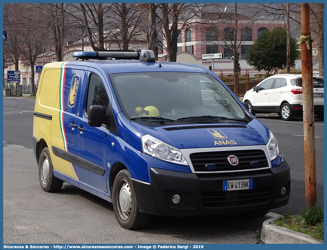 -
ANAS
Fiat Scudo IV serie
Parole chiave: ANAS;A.N.A.S.;Azienda;Nazionale;Autonoma;Strade;Statali;Fiat;Scudo