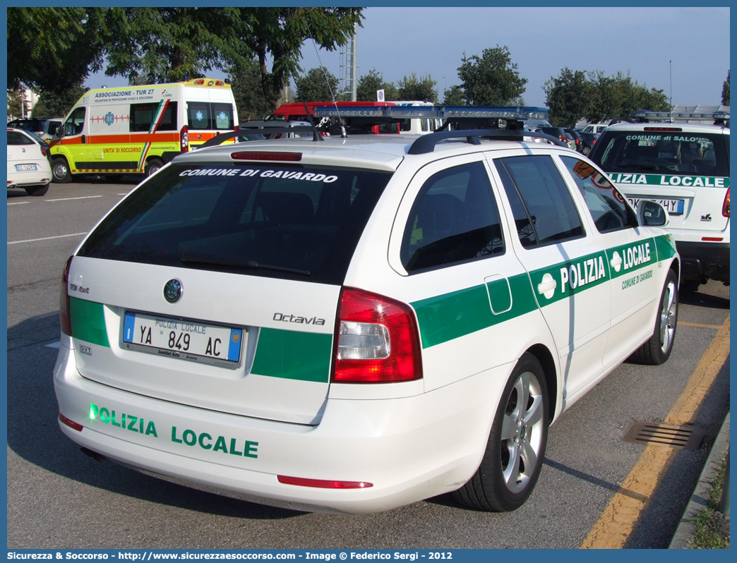 Polizia Locale YA849AC
Polizia Locale
Comune di Gavardo
Skoda Octavia Wagon III serie
Allestitore OVT S.r.l.
Parole chiave: PL;P.L.;PM;P.M.;Polizia;Locale;Municipale;Gavardo;Skoda;Octavia;Wagon;OVT;O.V.T.