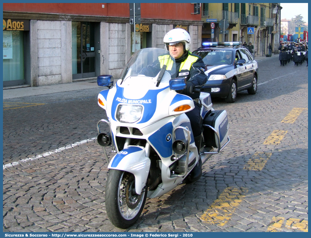 Polizia Locale YA02859
Polizia Municipale
Comune di Verona
BMW R850RT I serie
Parole chiave: PL;P.L.;PM;P.M.;Polizia;Locale;Municipale;Verona;BMW;R850RT