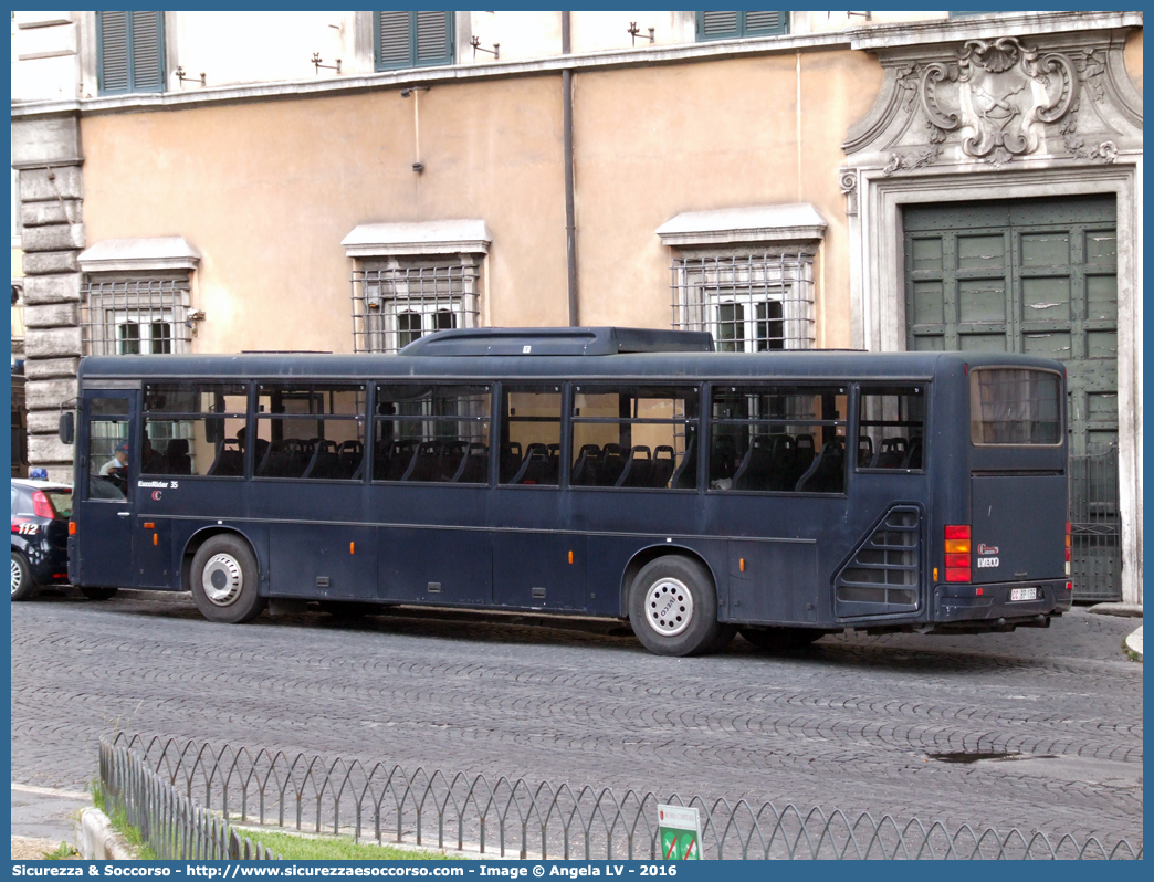 CC BP135
Arma dei Carabinieri
Iveco Cacciamali Eurorider C35
Parole chiave: CC;C.C.;Arma;dei;Carabinieri;Bus;Minibus;Iveco;Cacciamali;Eurorider;C35