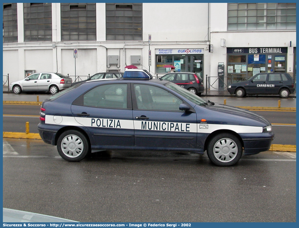 -
Polizia Municipale
Comune di Concordia di Sagittaria
Fiat Brava
Parole chiave: PL;P.L.;PM;P.M.;Polizia;Locale;Municipale;Concordia;Sagittaria;Fiat;Brava