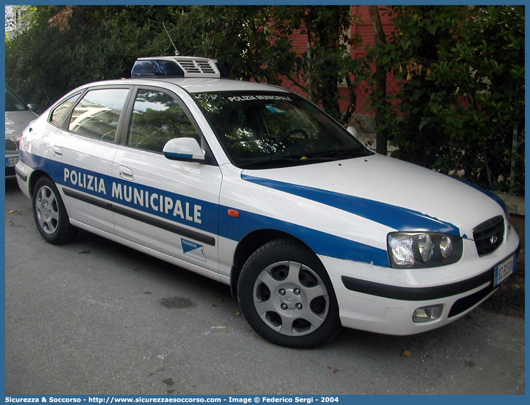 -
Polizia Municipale
Comune di Frosinone
Hyundai Elantra GL Hatchback III serie
Parole chiave: PL;P.L.;PM;P.M.;Polizia;Locale;Municipale;Frosinone;Hyundai;Elantra;GL;Hatchback