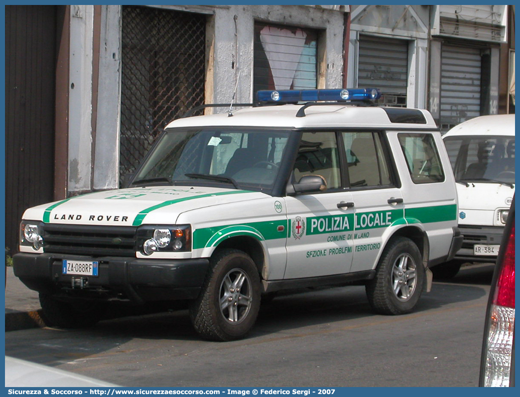 -
Polizia Locale
Comune di Milano
Land Rover Discovery III serie
Sezione Problemi Territorio
Parole chiave: PL;P.L.;PM;P.M.;Polizia;Locale;Municipale;Milano;Land Rover;Discovery