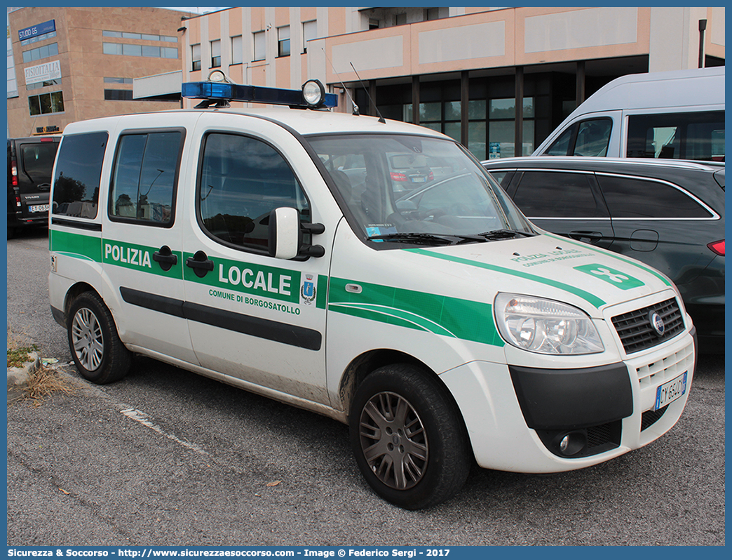 -
Polizia Locale
Comune di Borgosatollo
Fiat Doblò II serie
Parole chiave: PL;P.L.;PM;P.M.;Polizia;Locale;Municipale;Borgosatollo;Fiat;Doblò