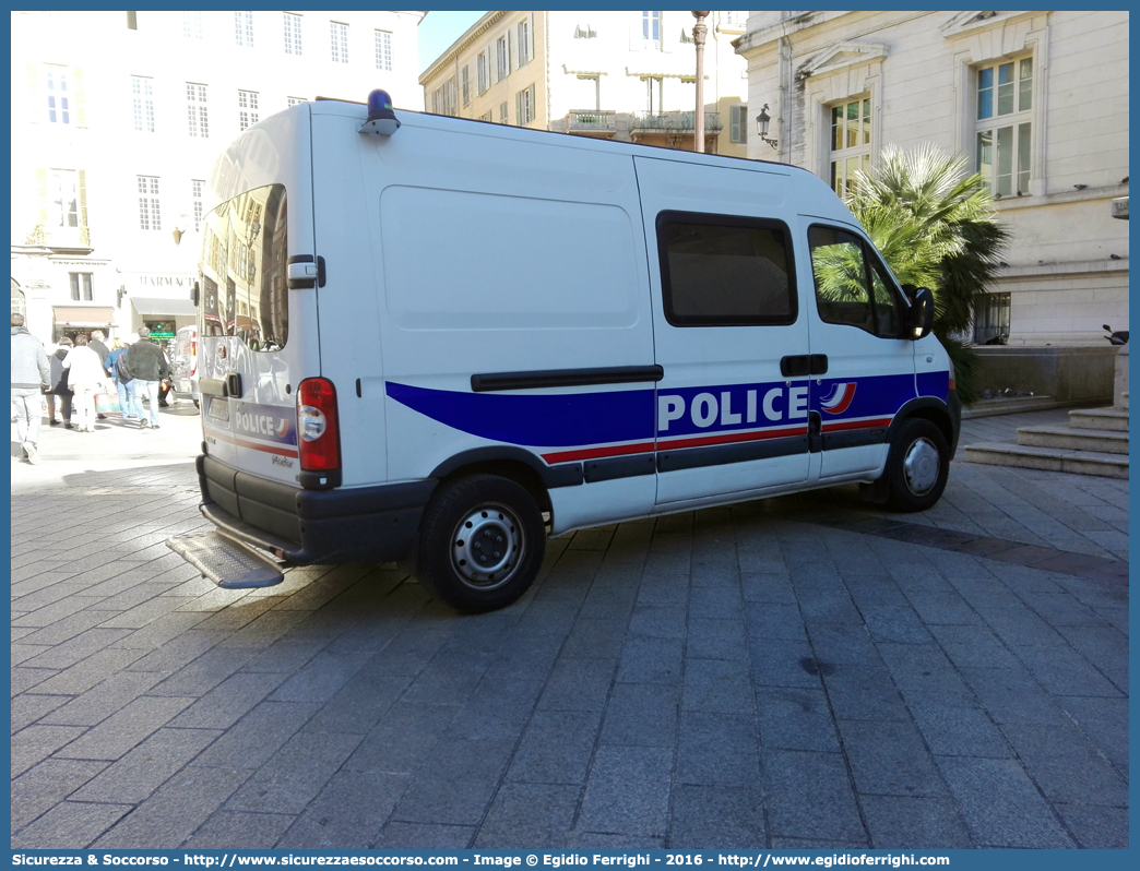 -
République Française
Police Nationale
Renault Master III generation
Parole chiave: Repubblica;Francese;République;Française;Police;Nationale;Polizia;Nazionale;Renault;Master