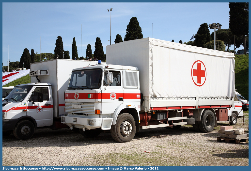 -
Croce Rossa Italiana
Servizio Emergenze
Iveco 190
Parole chiave: CRI;C.R.I.;Croce;Rossa;Italiana;Servizio;Emergenze;Iveco;190