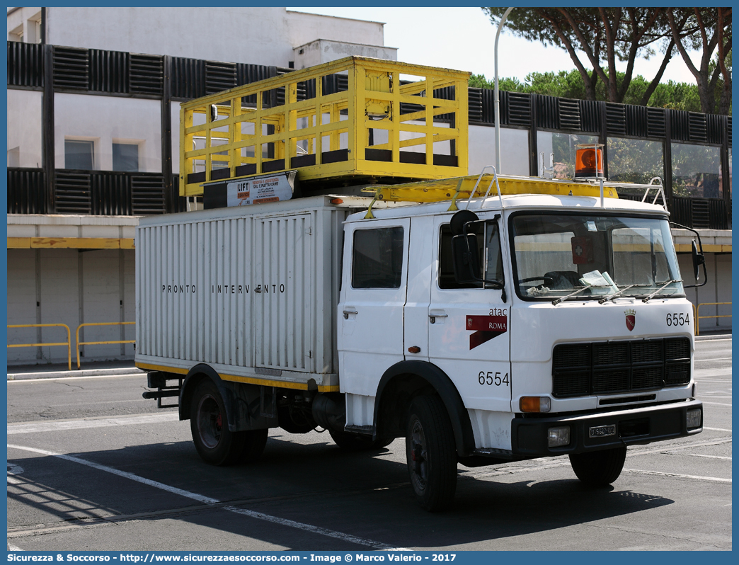 6554
ATAC S.p.A.
Pronto Intervento
Iveco 160
Parole chiave: ATAC;Soccorso;Tram;Bus;Autobus;Controllo;Linea;Aerea;Iveco;160