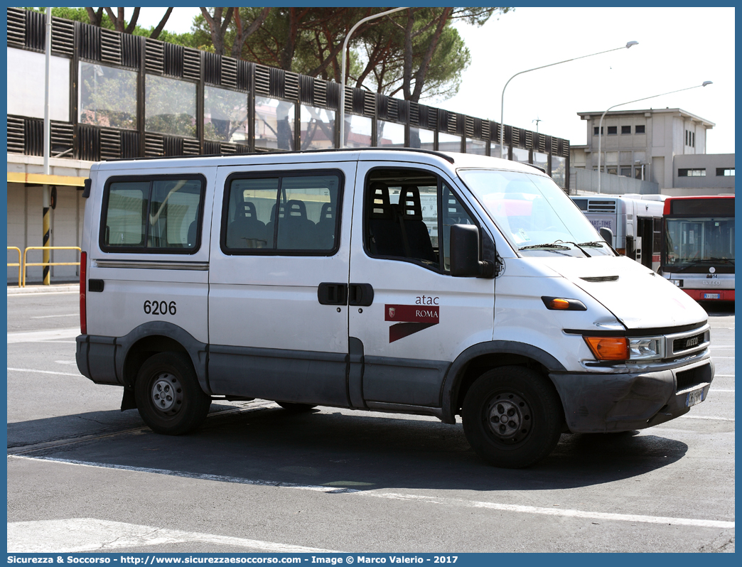 6206
ATAC S.p.A.
Pronto Intervento
Iveco Daily 29L12 III serie
Parole chiave: ATAC;Soccorso;Tram;Bus;Autobus;Iveco;Daily;29L12