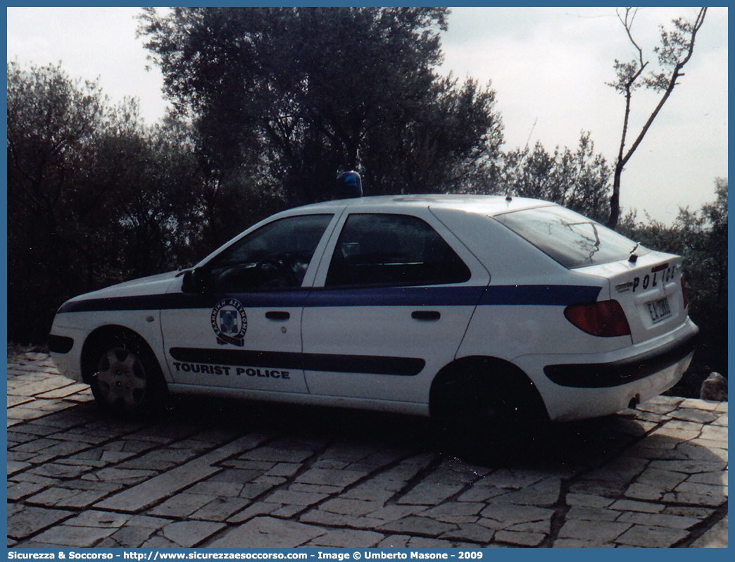 -
Ελληνική Δημοκρατία
Ελληνική Αστυνομία
Citroen Xsara
Tourist Police
Parole chiave: Repubblica;Ellenica;Ελληνική;Δημοκρατία;Police;Ελληνική Αστυνομία;Citroen;Xsara