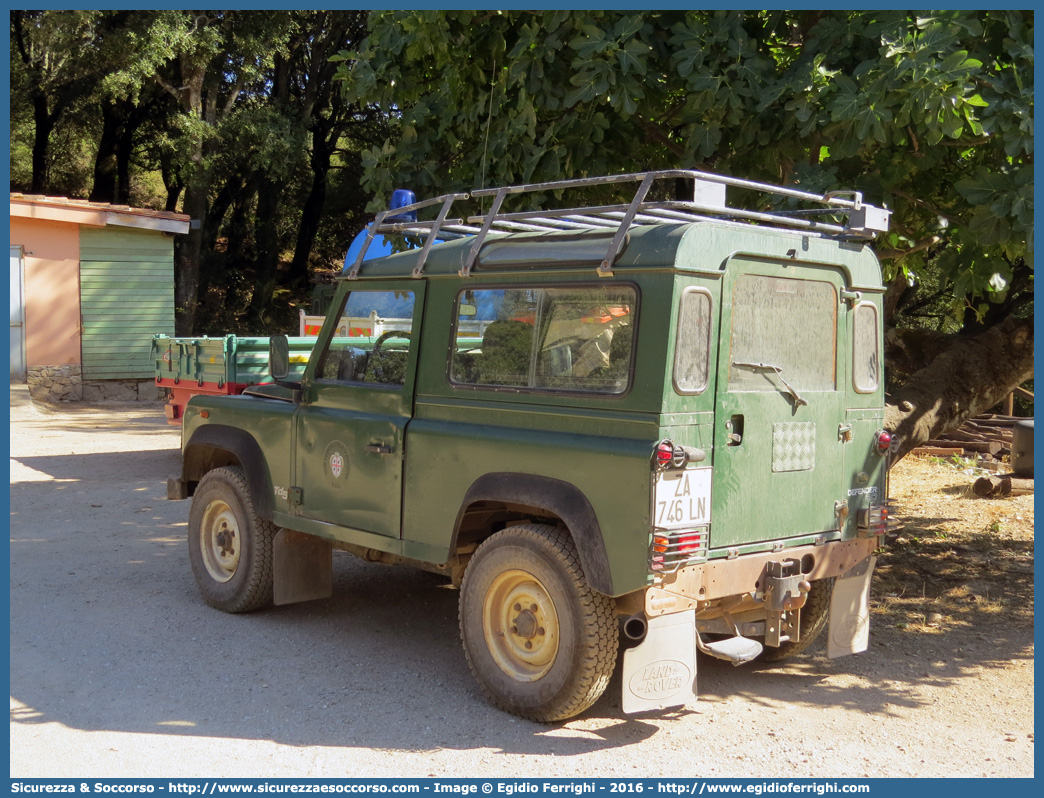 -
Ente Foreste della Sardegna
Land Rover Defender 90
Parole chiave: Ente;Foreste;Sardegna;Land Rover;Defender;90