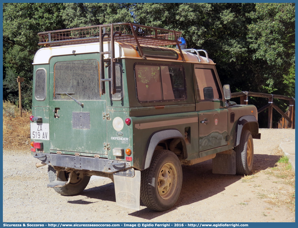 -
Ente Foreste della Sardegna
Land Rover Defender 90
Parole chiave: Ente;Foreste;Sardegna;Land Rover;Defender;90