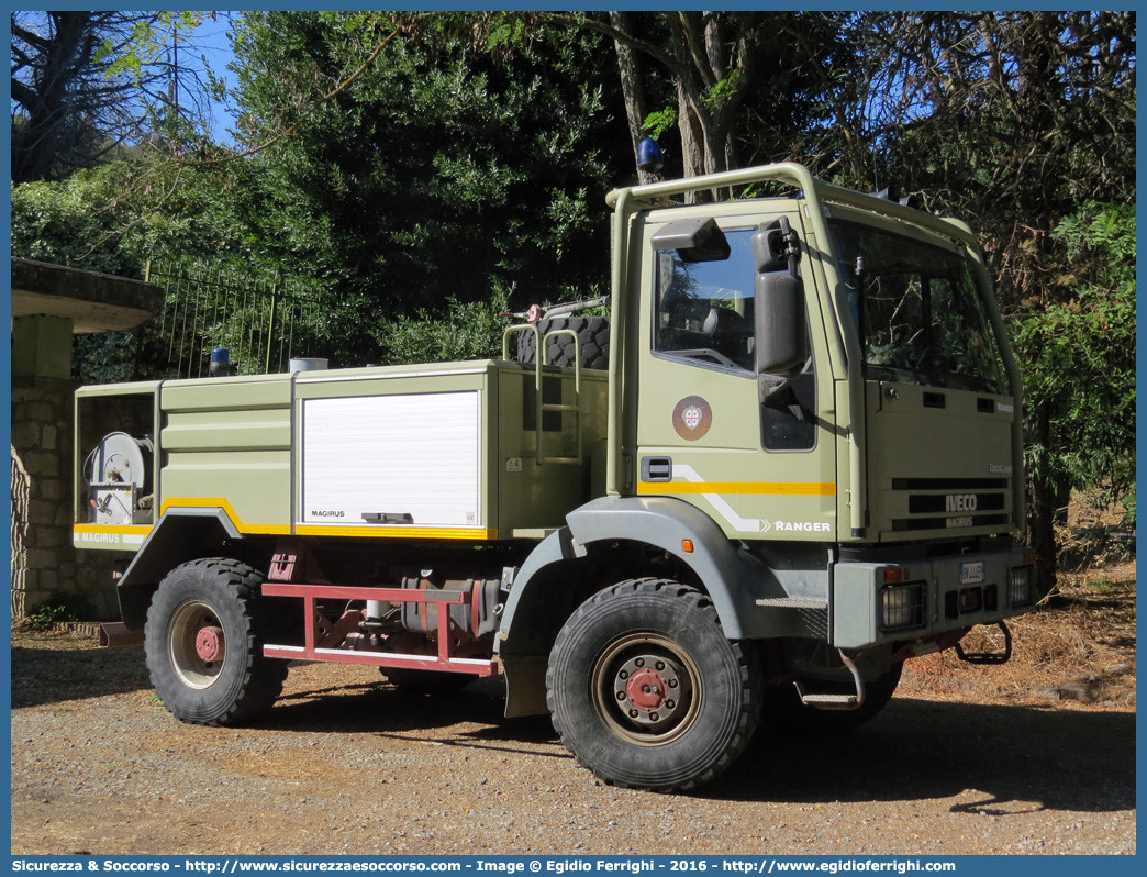 -
Ente Foreste della Sardegna
Iveco EuroCargo 95E21 4x4 I serie
"Ranger" 
Allestitore Iveco Magirus 
Parole chiave: Ente;Foreste;Sardegna;Iveco;EuroCargo;95E21;4x4;Magirus;Ranger