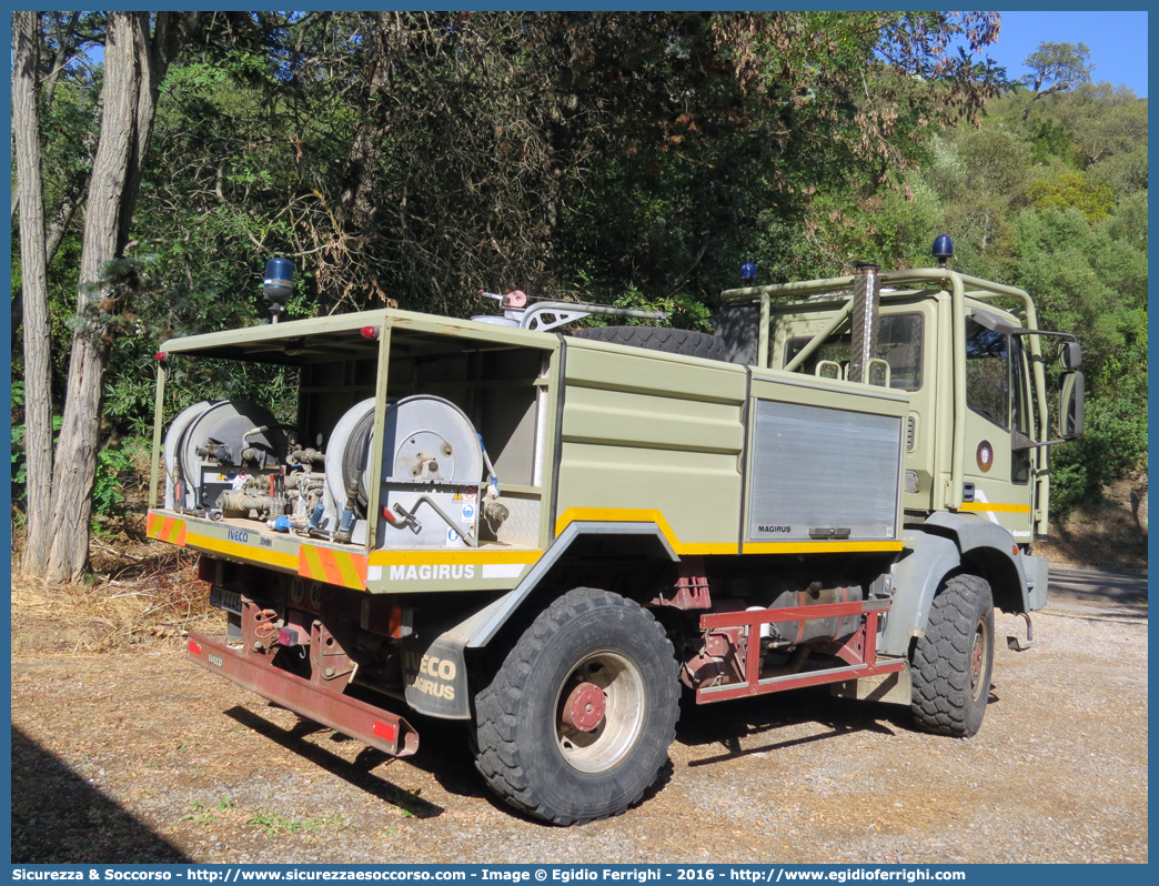 -
Ente Foreste della Sardegna
Iveco EuroCargo 95E21 4x4 I serie
"Ranger" 
Allestitore Iveco Magirus 
Parole chiave: Ente;Foreste;Sardegna;Iveco;EuroCargo;95E21;4x4;Magirus;Ranger