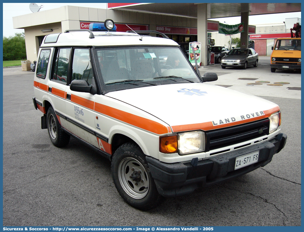 7
118 Pordenone
Land Rover Discovery I serie
Allestitore MAF S.n.c.
Parole chiave: 118;Pordenone;Automedica;Automedicalizzata;Auto Medica;Auto Medicalizzata;Land Rover;Discovery;MAF;M.A.F.