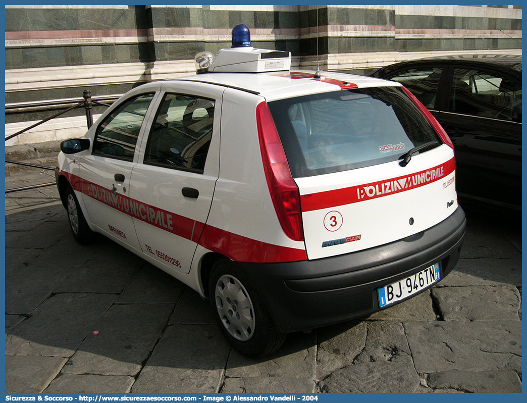 -
Polizia Municipale
Comune diImpruneta
Fiat Punto II serie
Parole chiave: PL;P.L.;PM;P.M.;Polizia;Locale;Municipale;Impruneta;Fiat;Punto