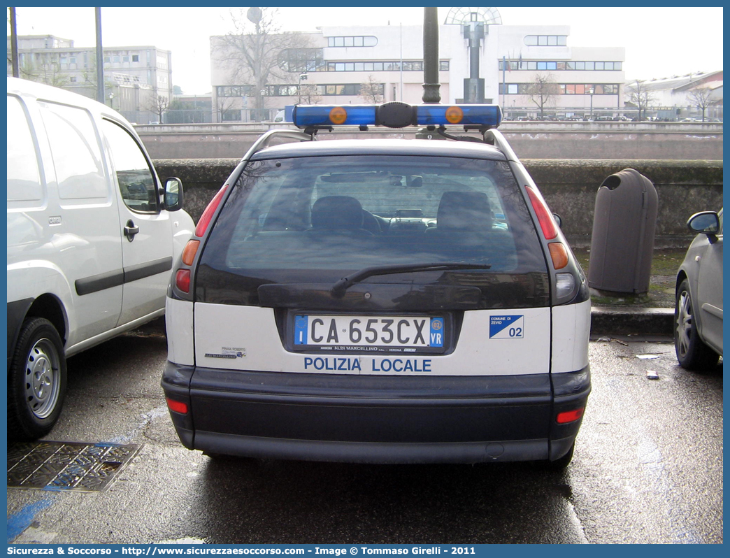 -
Polizia Locale
Comune di Zevio
Fiat Marea Weekend
Parole chiave: PL;P.L.;PM;P.M.;Polizia;Locale;Municipale;Zevio;Fiat;Marea;Weekend