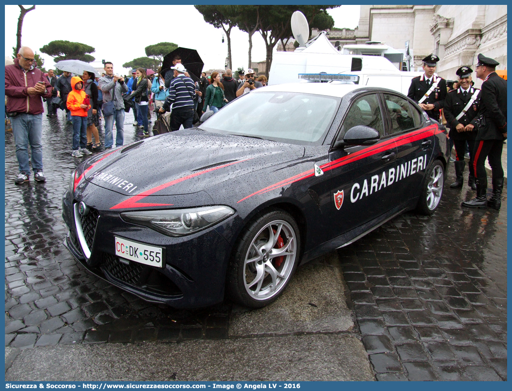 CC DK555
Arma dei Carabinieri
Alfa Romeo Nuova Giulia Quadrifoglio
Parole chiave: CC;C.C.;Arma;dei;Carabinieri;Alfa;Romeo;Nuova;Giulia;Quadrifoglio