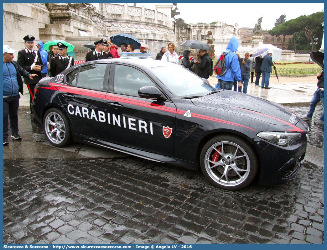 CC DK555
Arma dei Carabinieri
Alfa Romeo Nuova Giulia Quadrifoglio
Parole chiave: CC;C.C.;Arma;dei;Carabinieri;Alfa;Romeo;Nuova;Giulia;Quadrifoglio