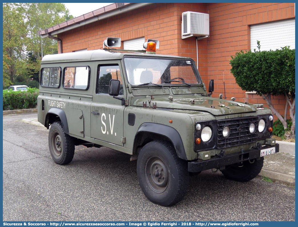 AM AI074
Aeronautica Militare Italiana
Sicurezza Volo
Land Rover Defender 110
Parole chiave: AMI;A.M.I.;Aeronautica;Militare;Italiana;Servizio;Antincendio;Land;Rover;Defender;110;Sicurezza;Volo