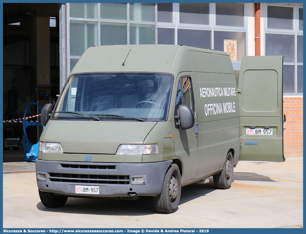 AM BM957
Aeronautica Militare Italiana
Fiat Ducato II serie
Parole chiave: AMI;A.M.I.;Aeronautica;Militare;Italiana;Fiat;Ducato