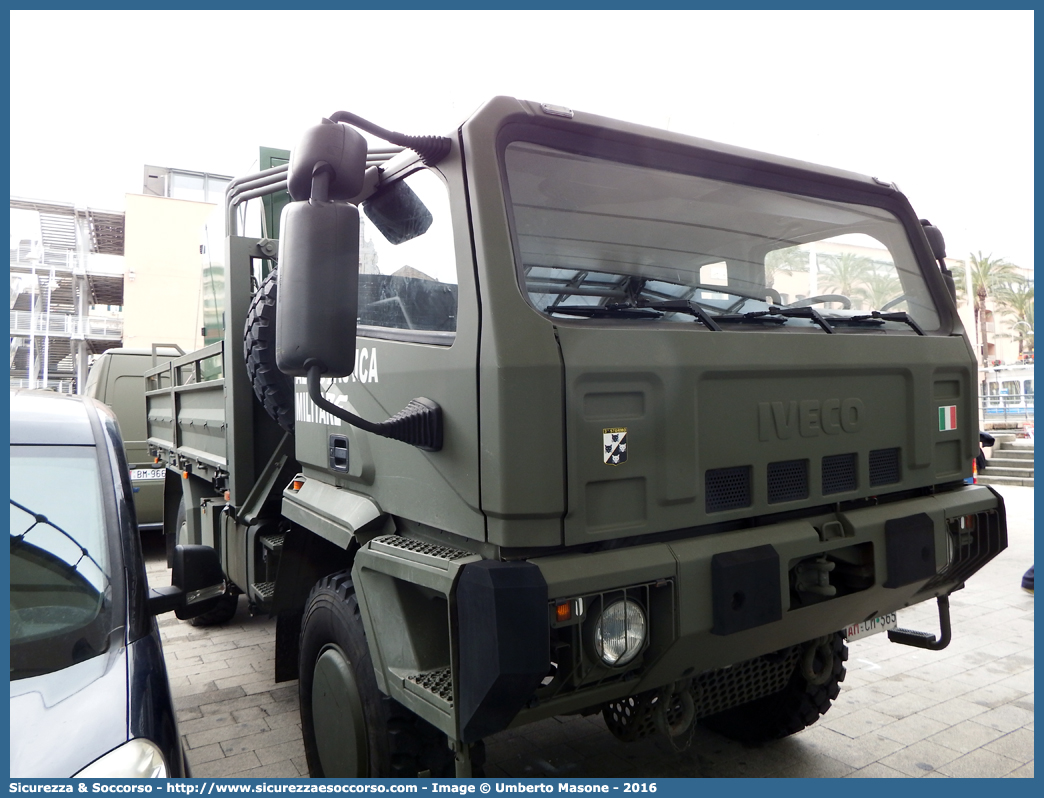 AM CM365
Aeronautica Militare Italiana
Iveco EuroCargo 135E24 4x4 MMV
Parole chiave: A.M.I.;AMI;Aeronautica;Militare;Italiana;Iveco;EuroCargo;135E24;4x4;MMV