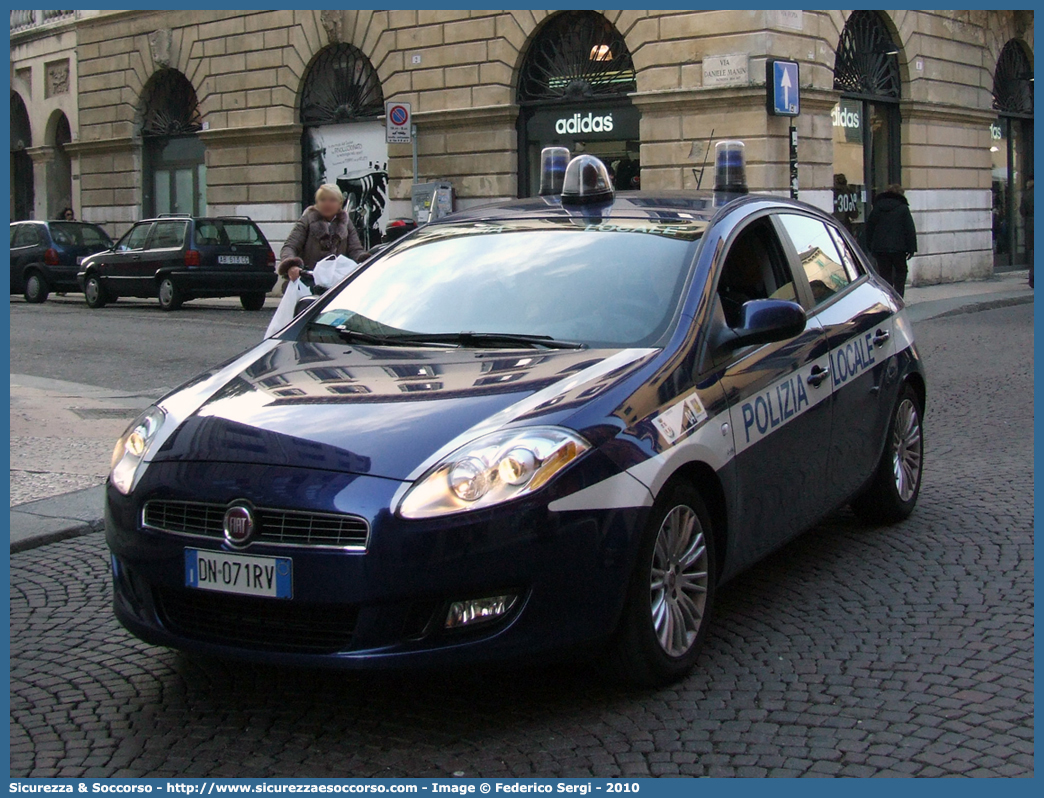 -
Polizia Locale
Comune di Oderzo
Fiat Nuova Bravo
Allestitore Carrozzeria Battiston
Parole chiave: PL;P.L.;PM;P.M.;Polizia;Locale;Municipale;Oderzo;Fiat;Nuova;Bravo;Carrozzeria;Battiston